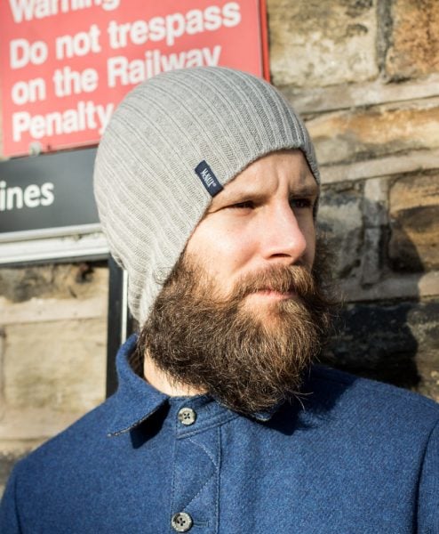 McNair Men's merino hat in silver