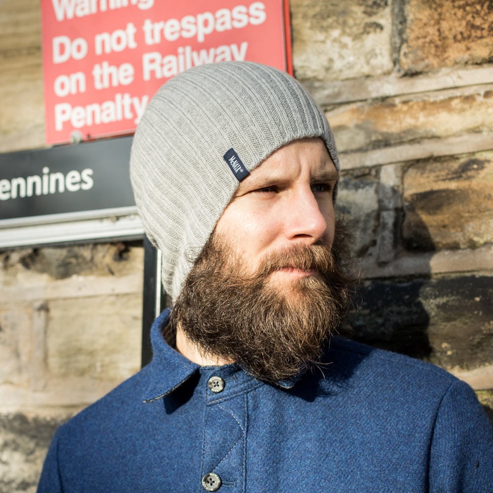 McNair Men's merino hat in silver