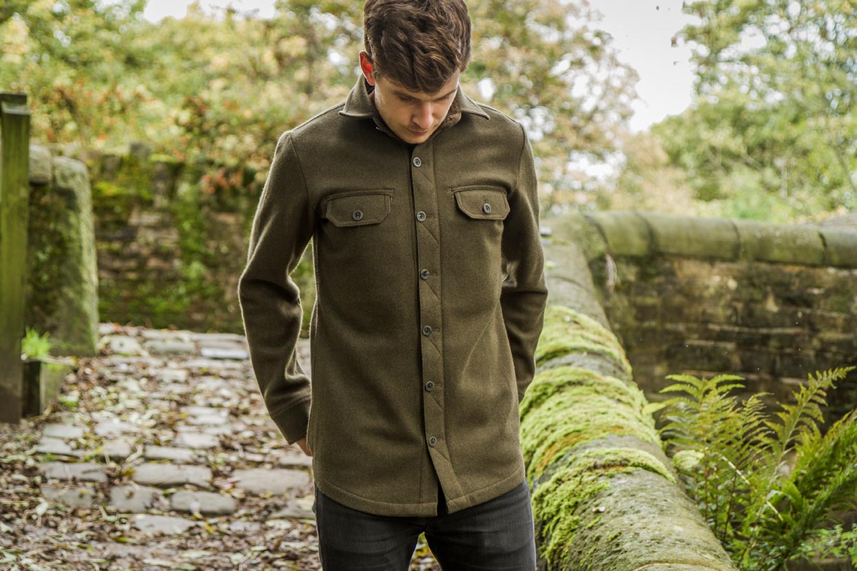 Men's heavy weight merino Ridge Shirt - Image 3